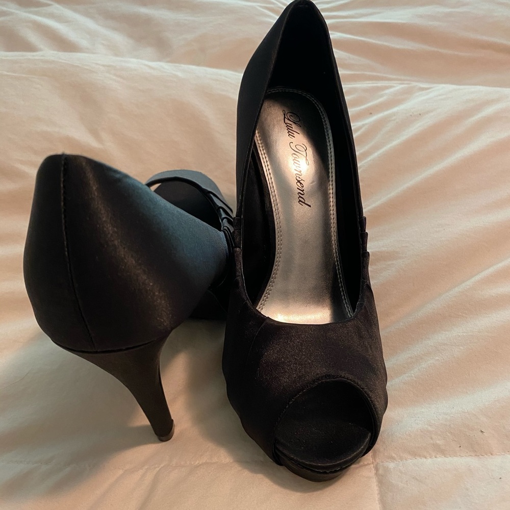 BLACK HEALS